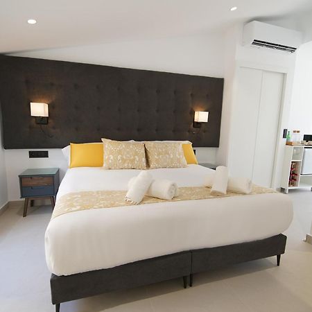 Bet Apartments - Suites Puerto Valencia Eksteriør billede