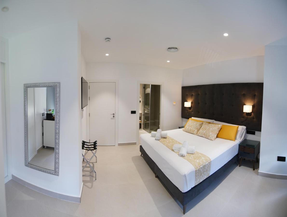 Bet Apartments - Suites Puerto Valencia Eksteriør billede