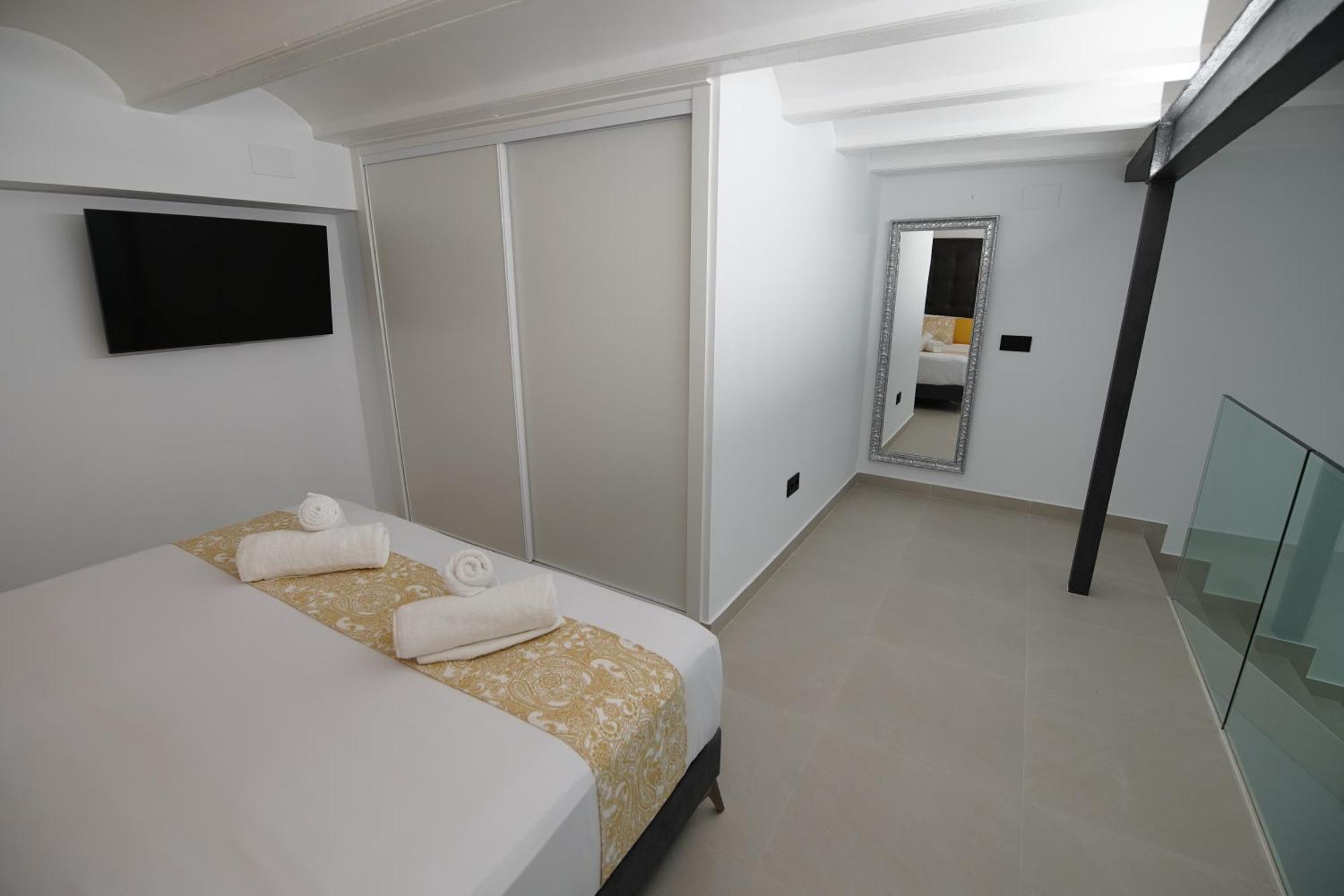 Bet Apartments - Suites Puerto Valencia Eksteriør billede