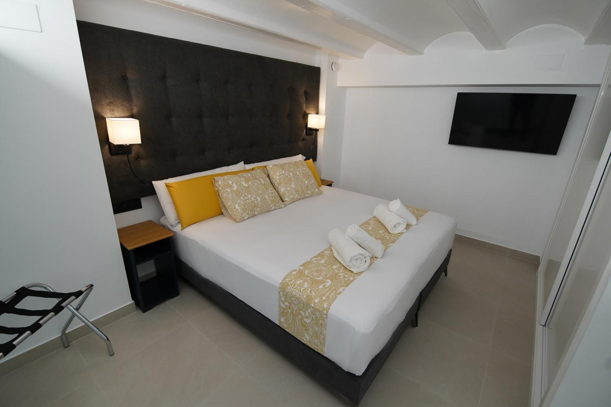 Bet Apartments - Suites Puerto Valencia Eksteriør billede